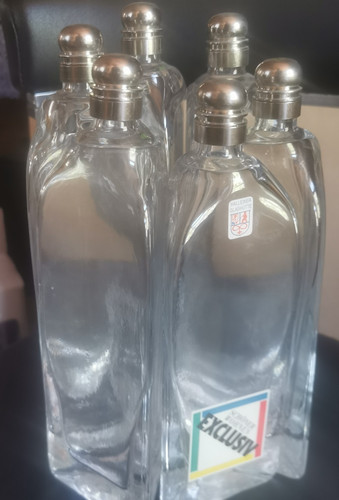 Glasflaschen dreieckig - 6,